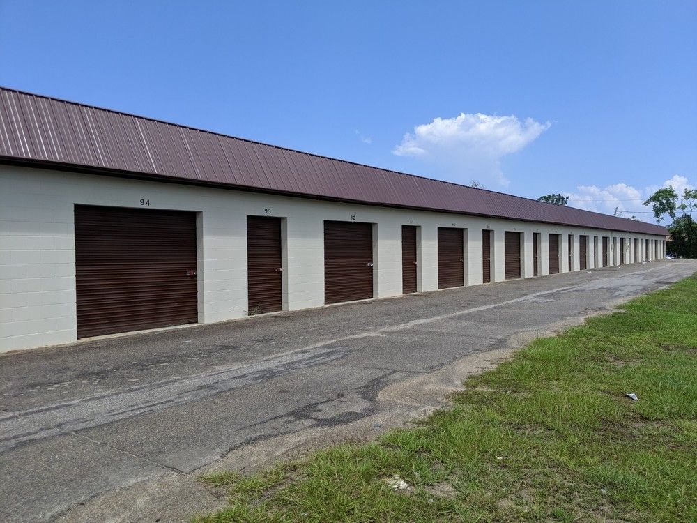 Frankfort Storage: 1717 Frankford Ave, Panama City, FL 32405